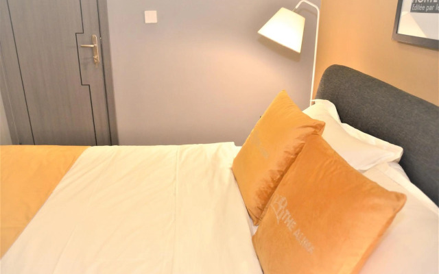 Montecito Apartments