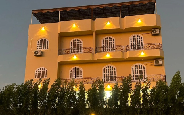 Royal Mountain Hotel