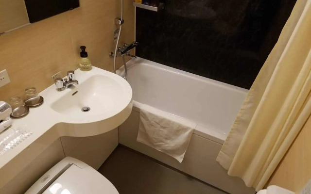 Candeo Hotels Matsuyama Okaido