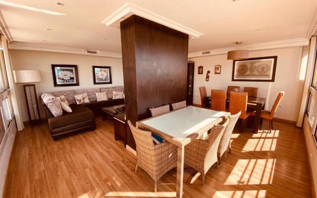 Be Luxury Apartment 20 Mts From The Beach