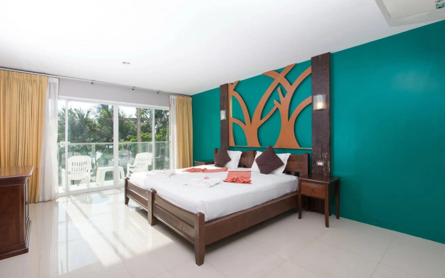 Time Out Hotel Beach Front