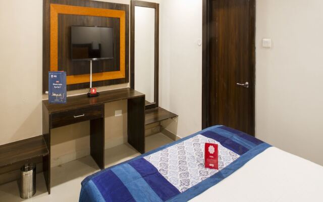 Collection O 7601 Hotel Park Heights Banjara Hills