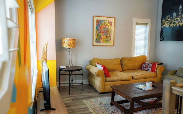 Urban Nest Guest House