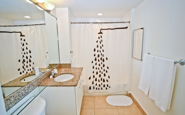 One Broadway Luxury Suites Downtown