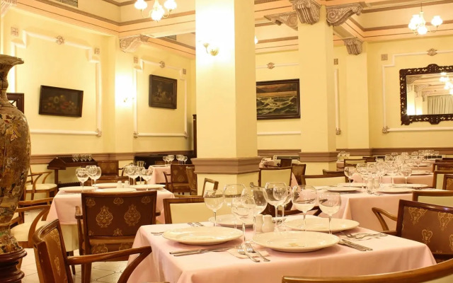 Hotel Plaza
