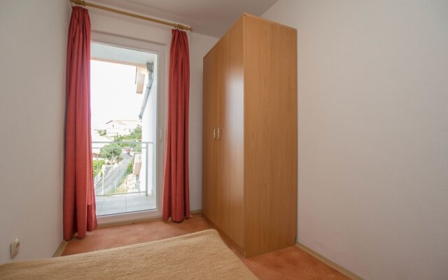 Apartments Vrlika