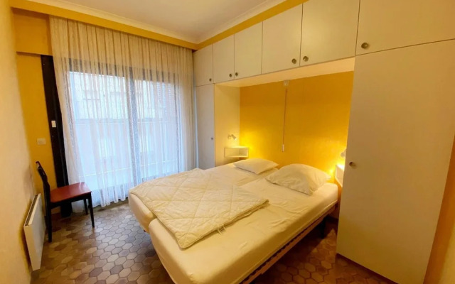 Apartment in Nieuwpoort With sea Beach