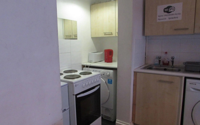 No 8 Apartments
