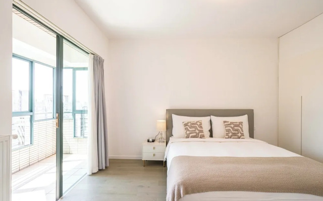 Tyms Elegant 4BR 2BA Apt Xujiahui Malls