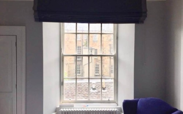 1 Bedroom Apartment in Edinburgh West End