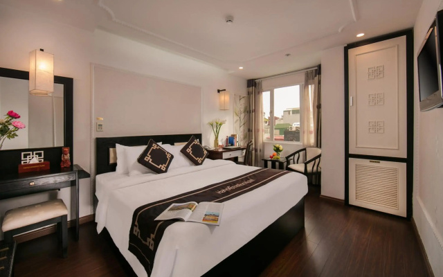 Hanoi Emotion Hotel