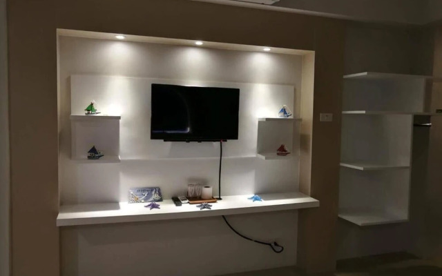 2 Feel Bed Station