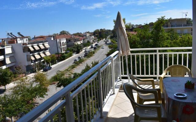 Galanis Studios and Apartments