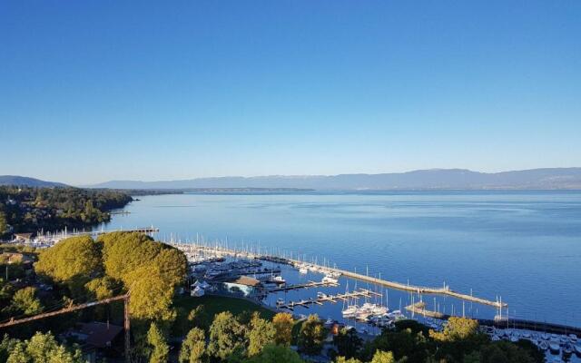 ibis Thonon Centre Hotel