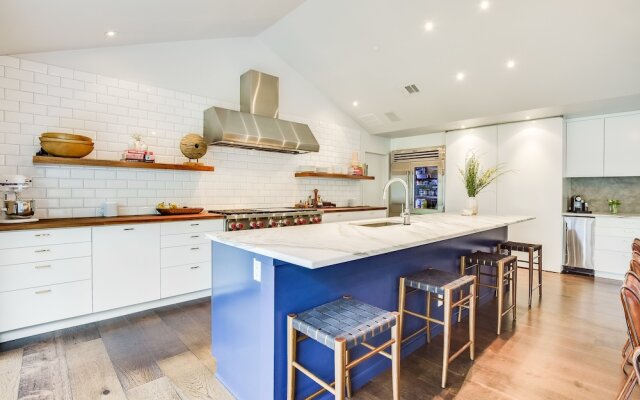 2602 Austin - 5 Br Home