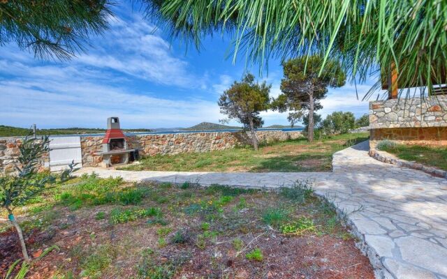 Holiday Home Tkon with Hot Tub I