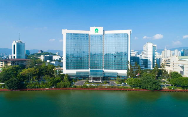 Fuzhou Lakeside Hotel