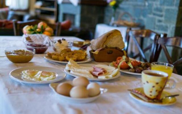 Etheres Tzoumerkon Mountain Resort