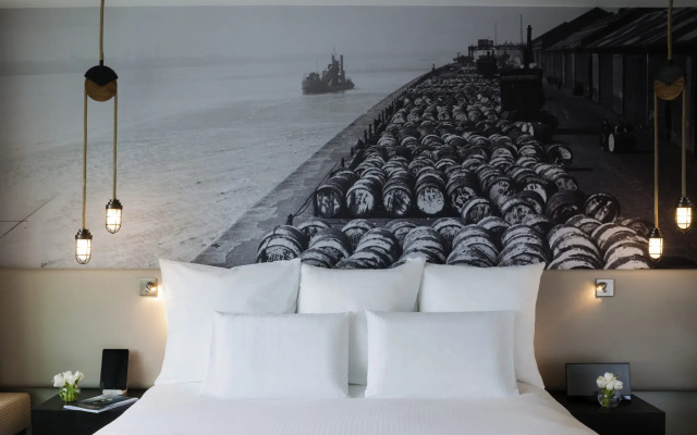 Pullman Liverpool