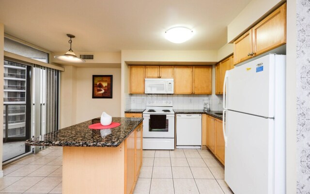 Ovation Condos by PlanURstay