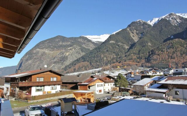 Relaxing Apartment for Families in Umhausen Near City Centre