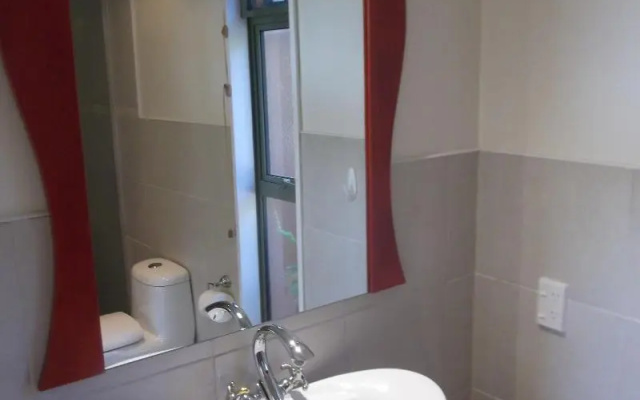 Goldfield Suites