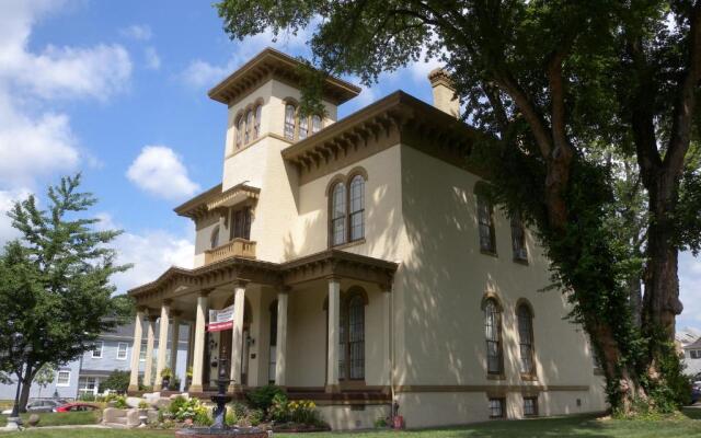 The Pepin Mansion Historic B&B