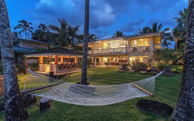 Hanalei Dream 5 Bedroom Home by RedAwning