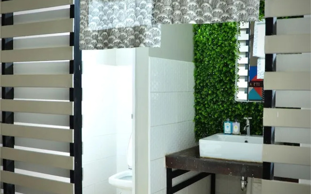 Goodfellas Thong Lo Hostel