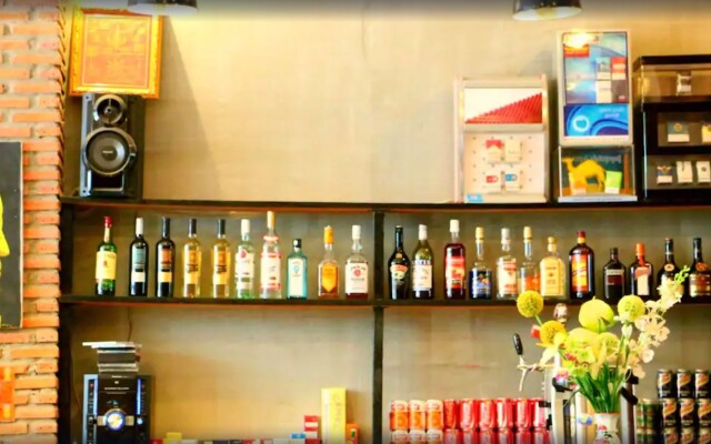 Best Central Point Hotel