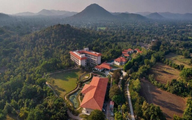 Bhanu The Fern Forest Resort & Spa