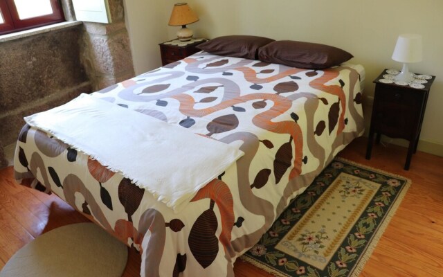 Holiday home Quelha do Rio