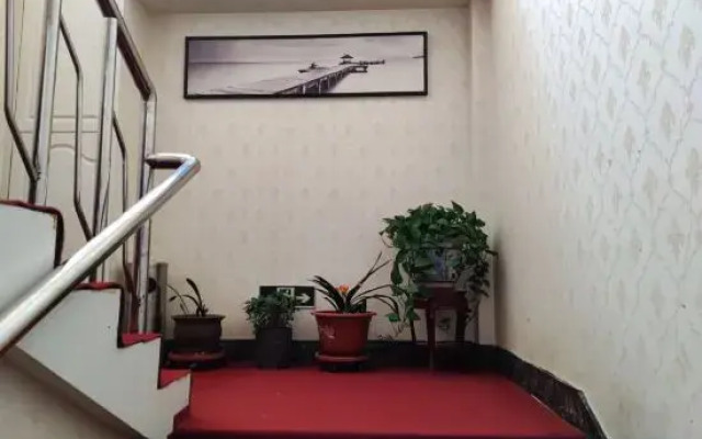 Dalian Jinpulai Hotel