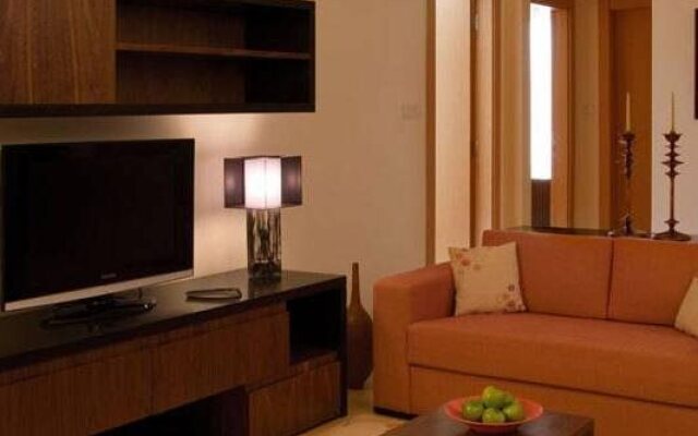 Burda 41 Hotel & Suites