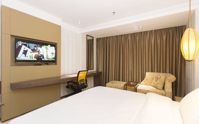 kaiserdom Hotel Huanshi Road Tao jin Metro Station