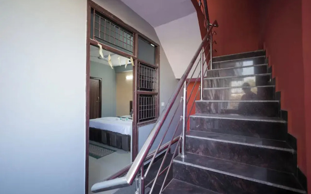 Hotel Spark Inn || Near Motherhood Hospital