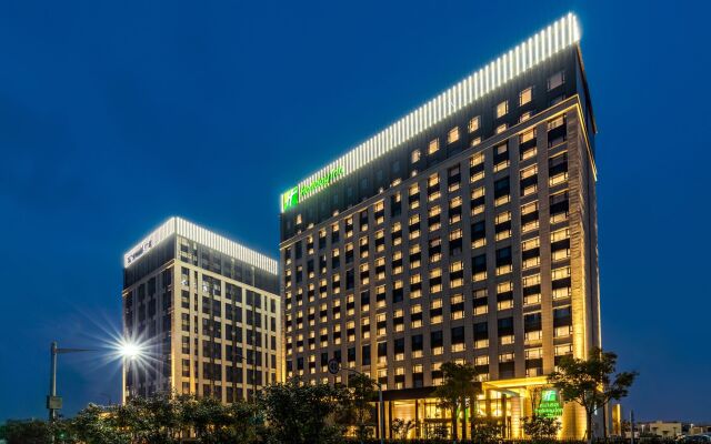 Crowne Plaza Shanghai Jinshan Hotel