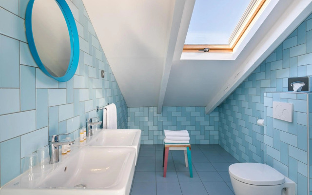 Hostel Ozz Nice