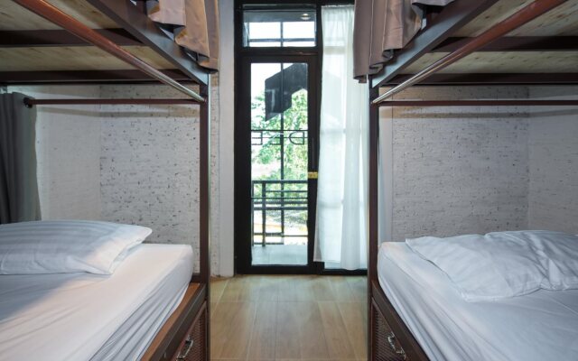 Yindee Travellers Lodge