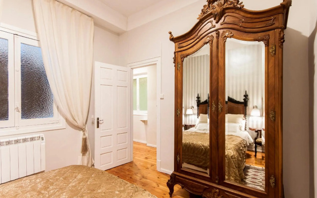 Heart of Pamplona Palace