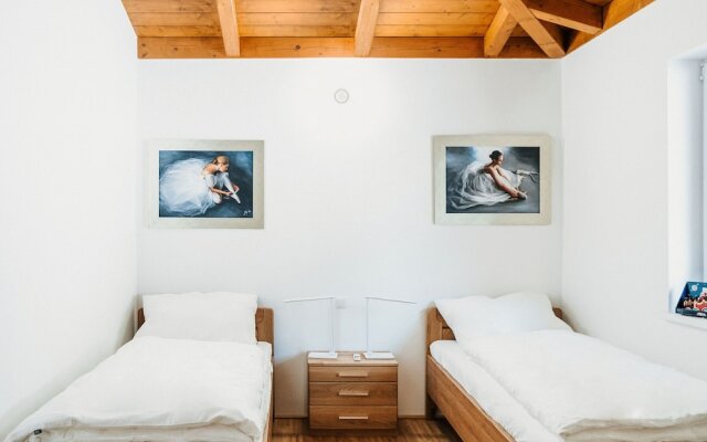 Comfortable Penthouse With Lift in Bad Kleinkirchheim
