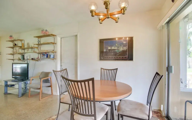 Pets Welcome: Cozy Home w/ Pool in Margate!
