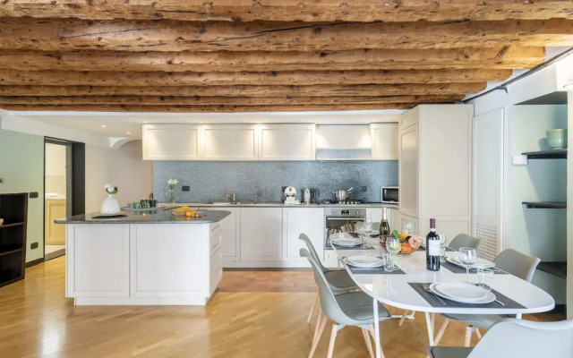 Beautiful Flat In The Historic Center