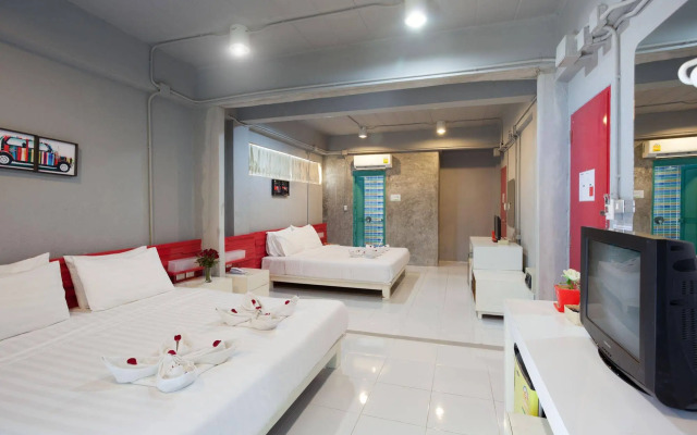 Madam Inn Patong