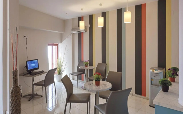 Paradise Rooms 1
