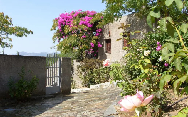 Cavo Grosso Bungalows