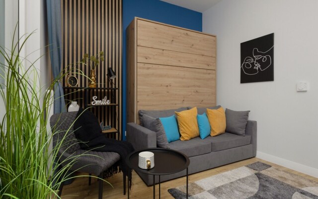 Kasprzaka Studio Remote Work by Renters