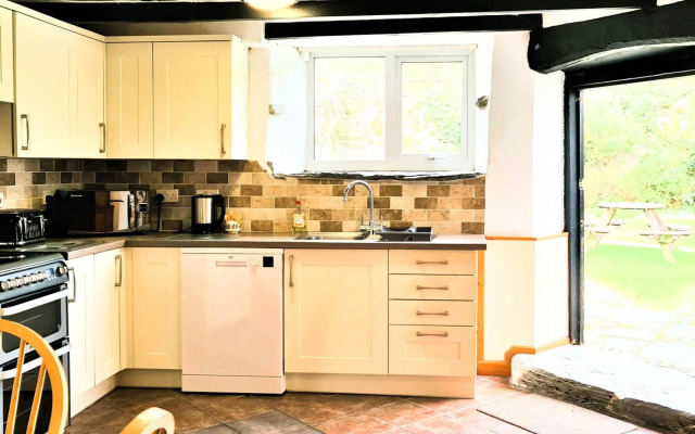Ta Mill Holiday Cottages & Lodges - Forge Cottage