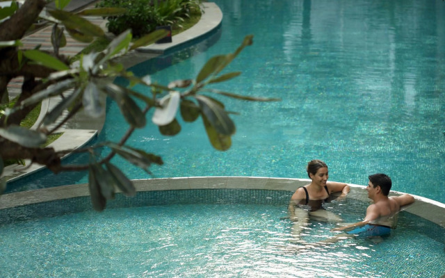 The Akmani Legian