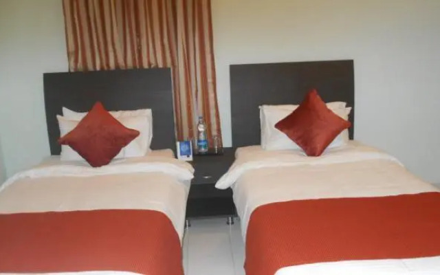 UNA Homestay UNA House